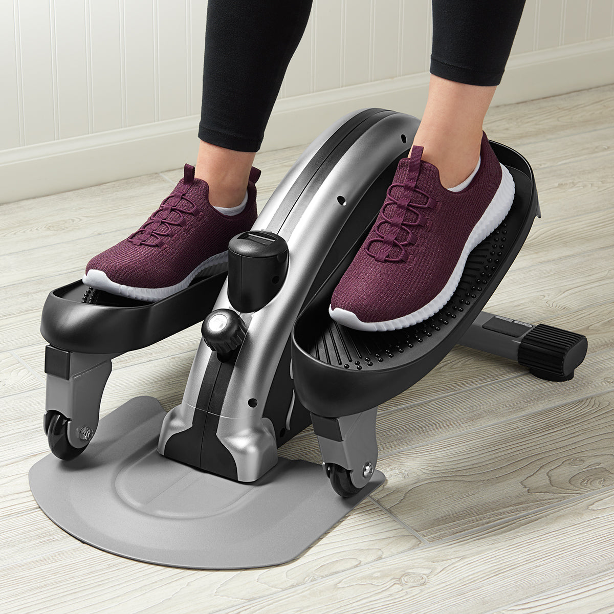 Compact Elliptical Trainer