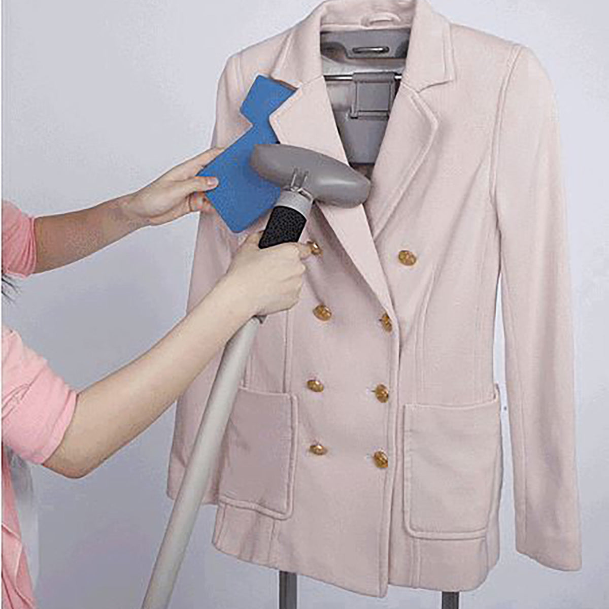 Professional Garment Steamer - image 3