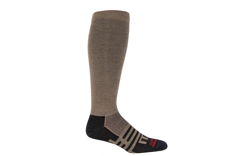 Traveler’s Compression Socks - image 3