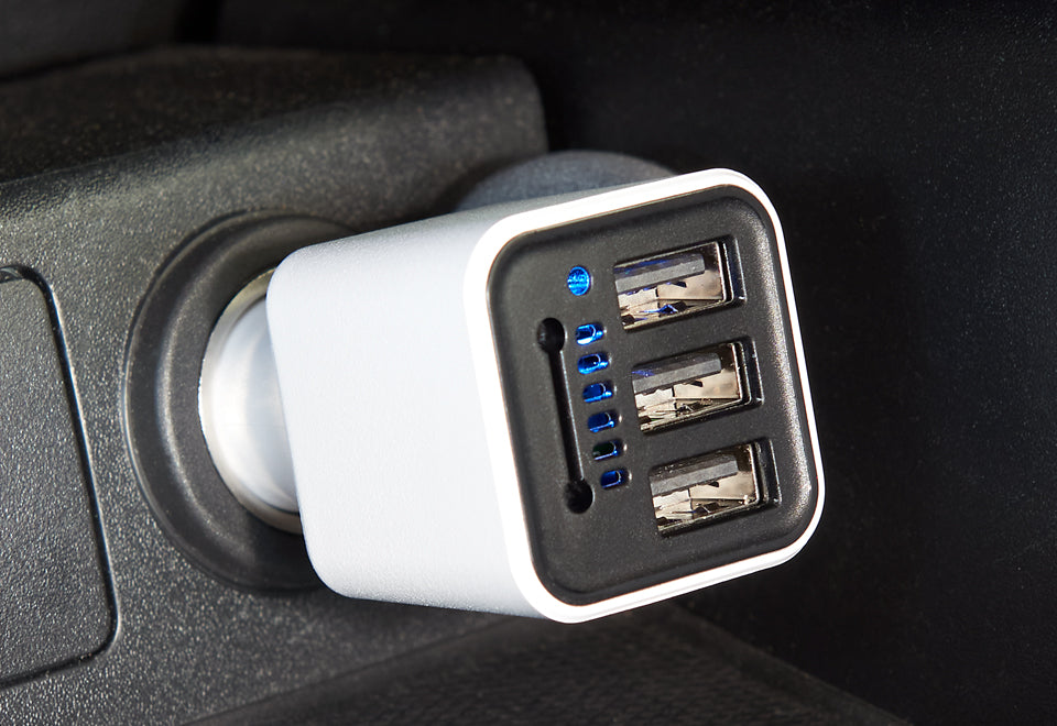 Ionic Car Air Purifier and Triple USB Charger - image 6