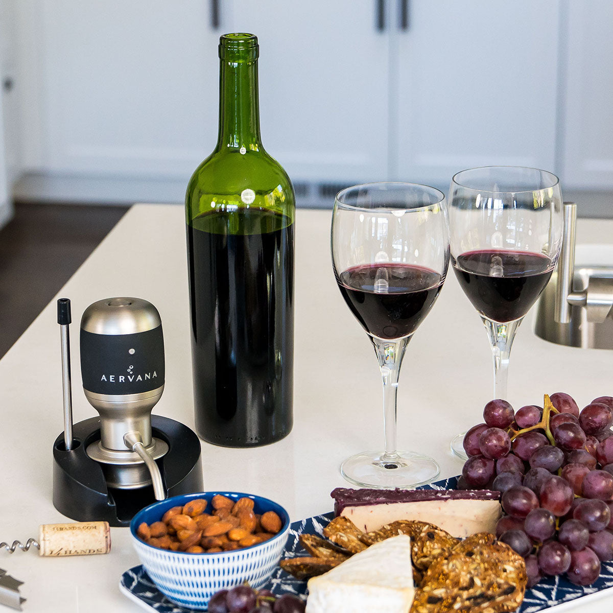 Aervana Electric Wine Aerator - image 5