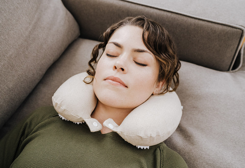 Memory Foam Acupressure Neck Pillow - image 4