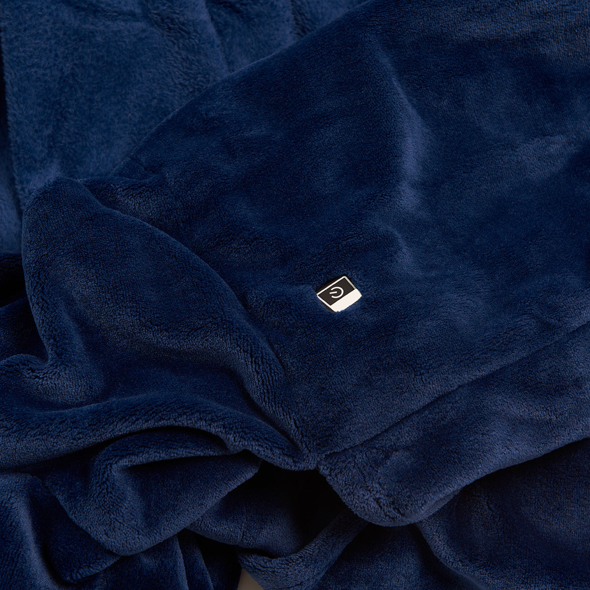 Heated Wearable Blanket by Sharper Image - image 6