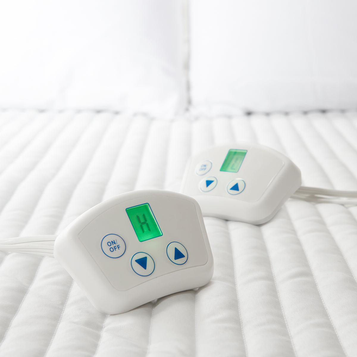 Dual Heated Mattress Pad - image 2