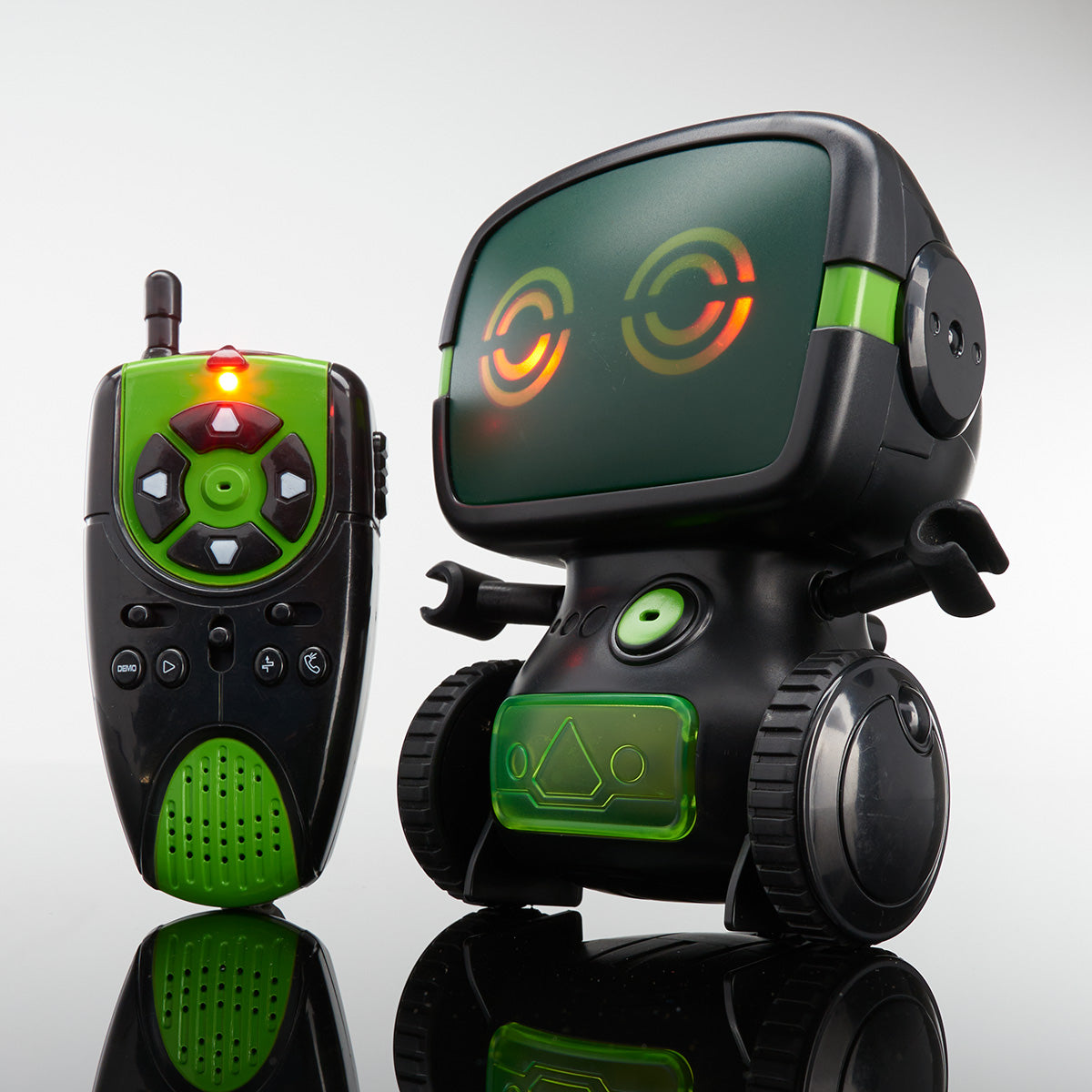 Walkie-Talkie Spy Robot - image 3
