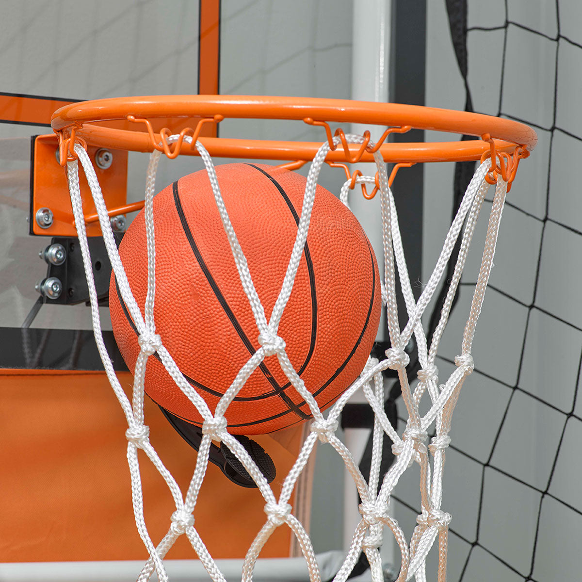 Arcade Basketball Shootout - image 3