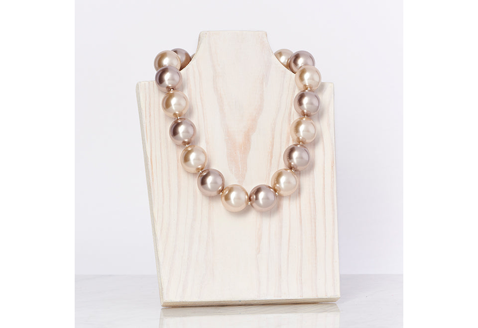 Hot Girls Pearls Cooling Pearl Necklace - image 14