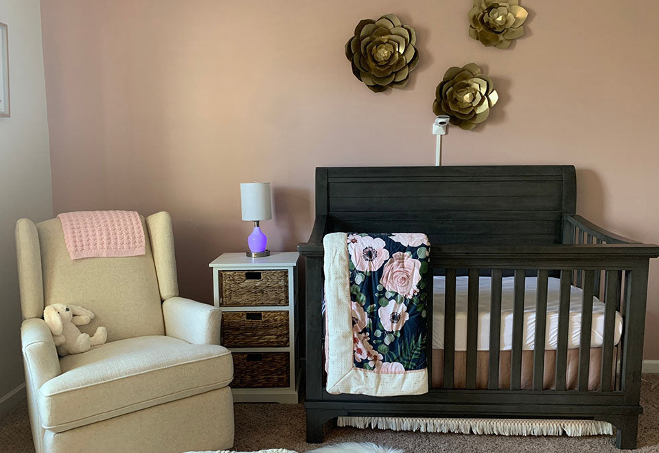 Color Changing Table Lamp - image 10