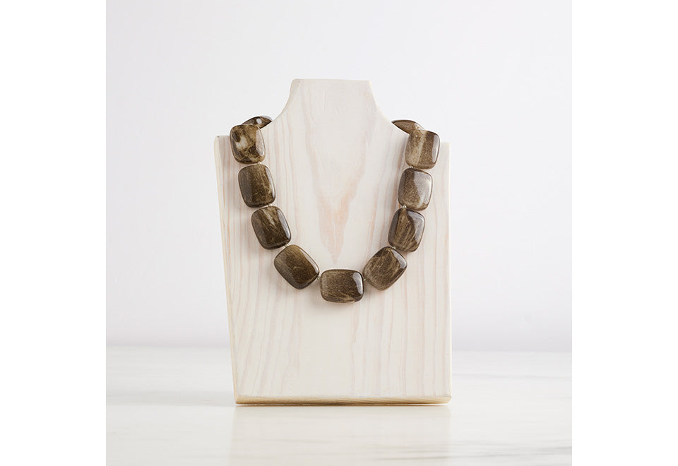 Hot Girls Pearls Cooling Necklace - image 12