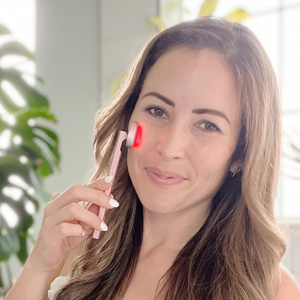 Anti-Aging Facial Wand - image 4