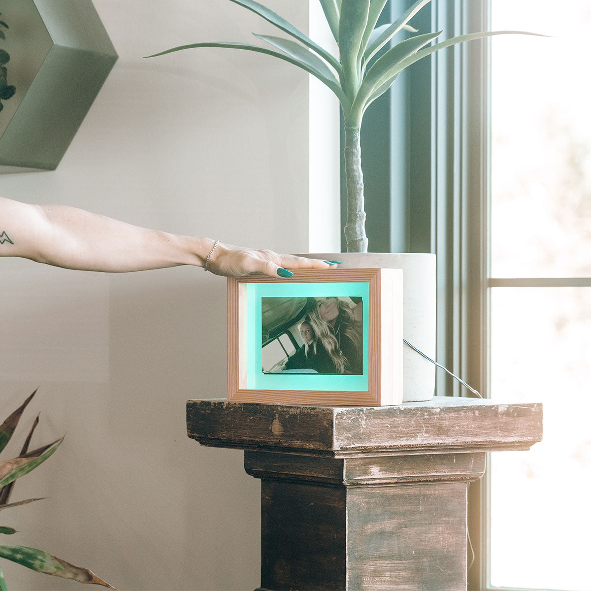 Long Distance Friendship Picture Frame Lamps (Set of 2) - image 8