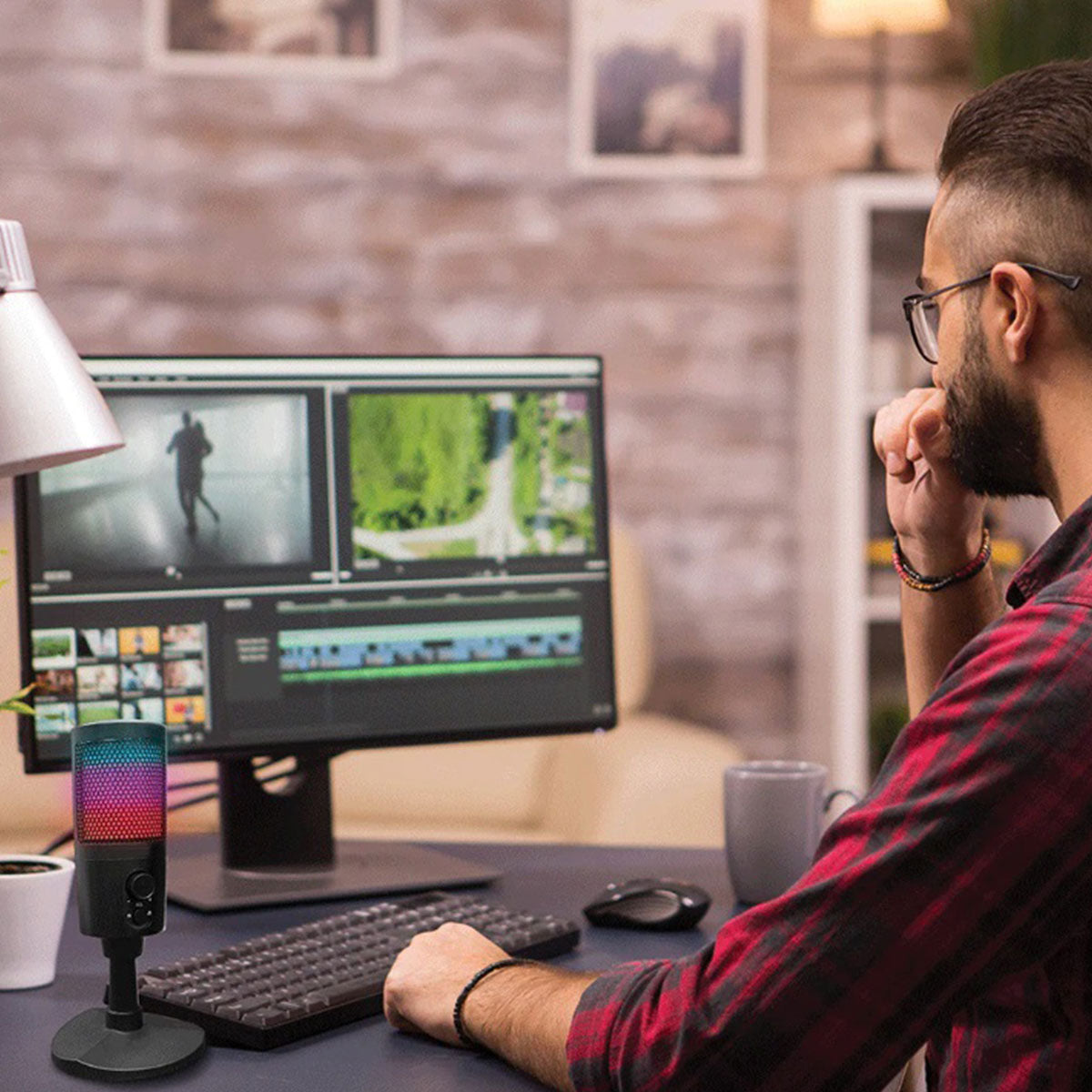 USB Gaming and Streaming Microphone with RGB Lighting - image 2