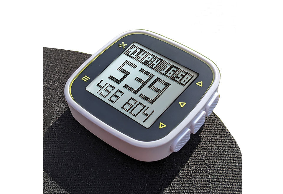 Handheld Ultra-Light Golf GPS - image 2