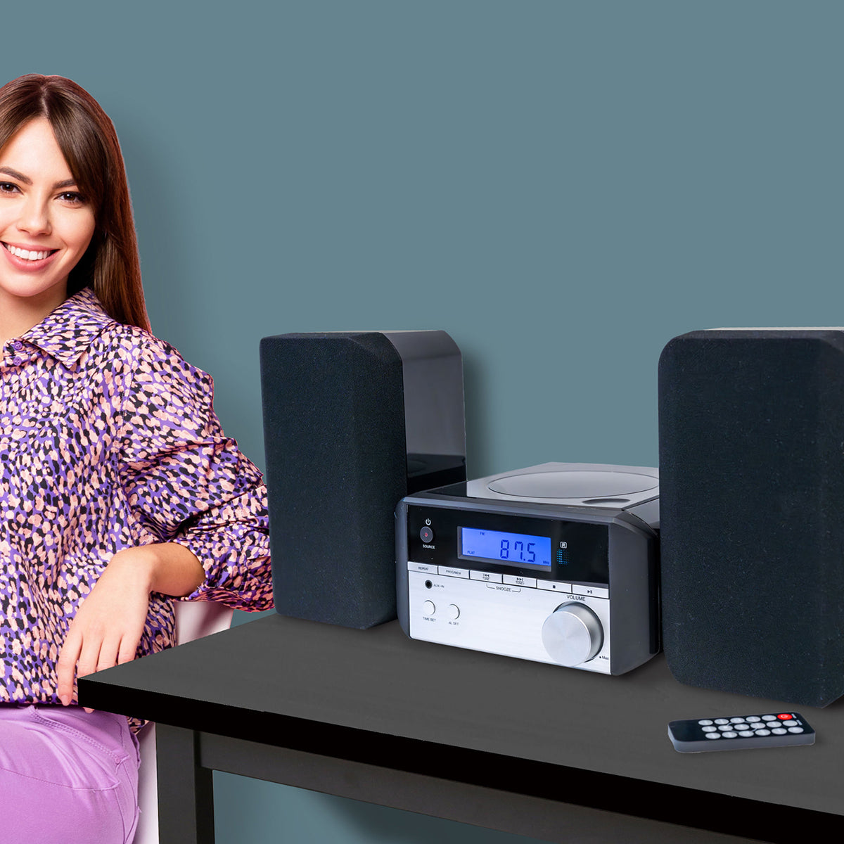 Bluetooth CD Micro System with FM Radio - image 2