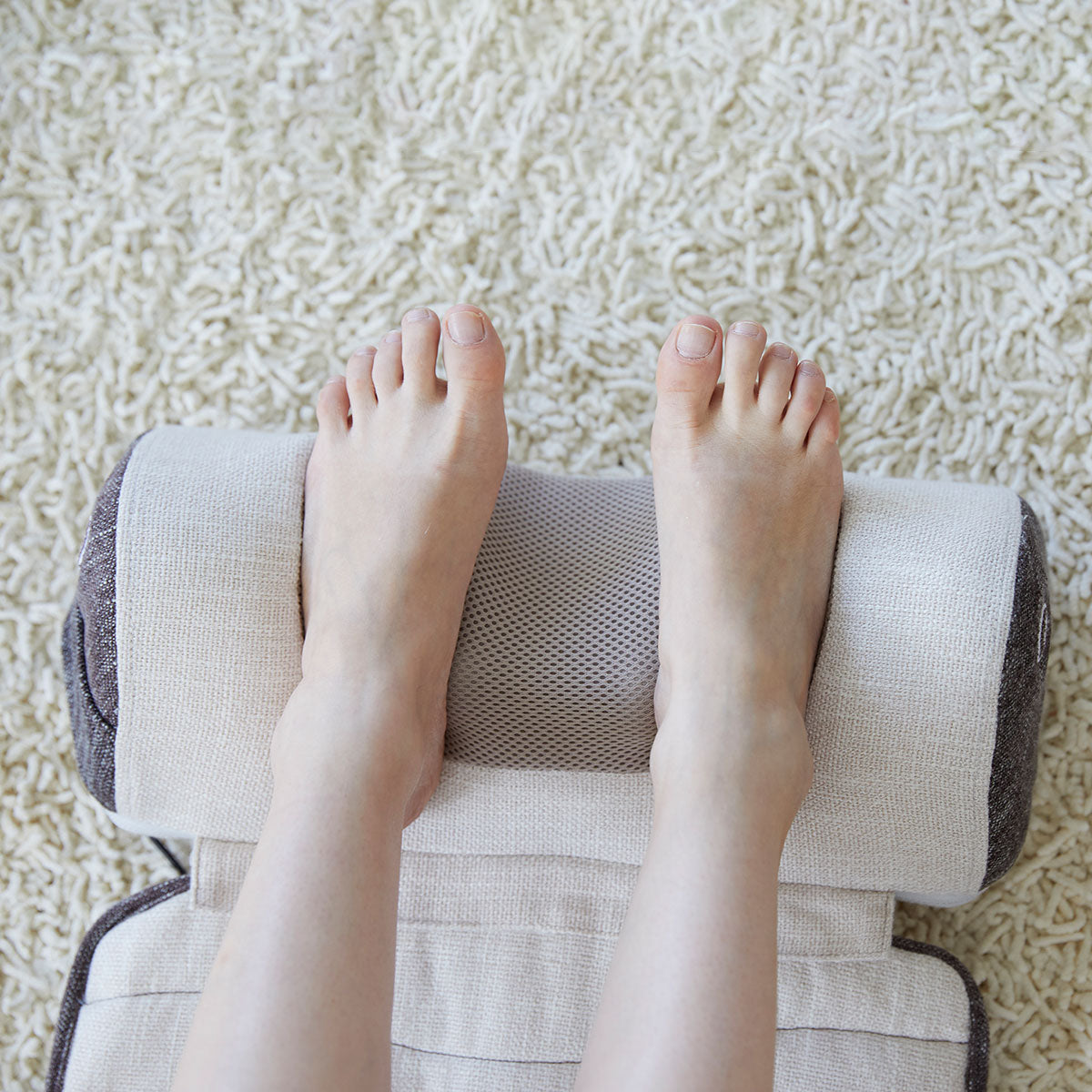 Roll-Up Massage Cushion - image 16