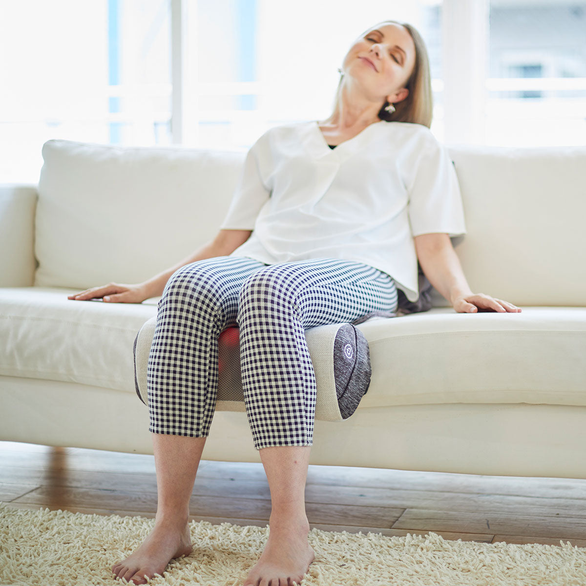 Roll-Up Massage Cushion - image 17