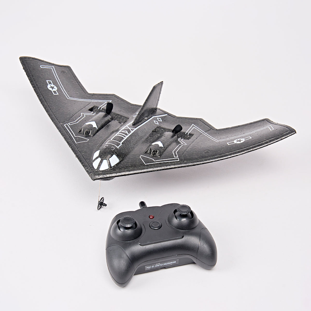 Smithsonian RC Stealth Aircraft - image 6