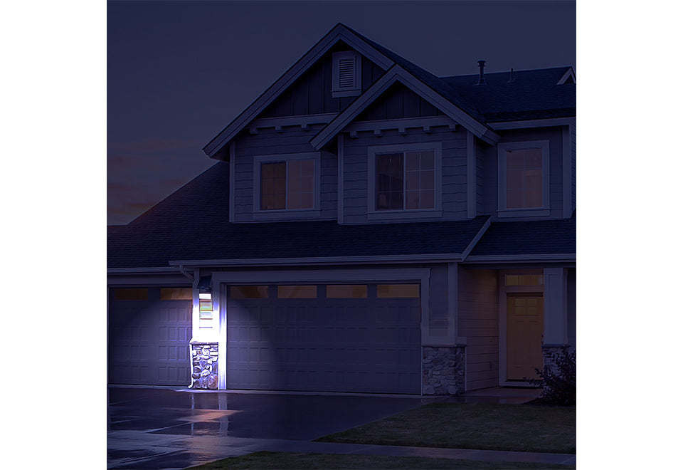 Motion Activated LED Solar Powered Flood Light - image 4