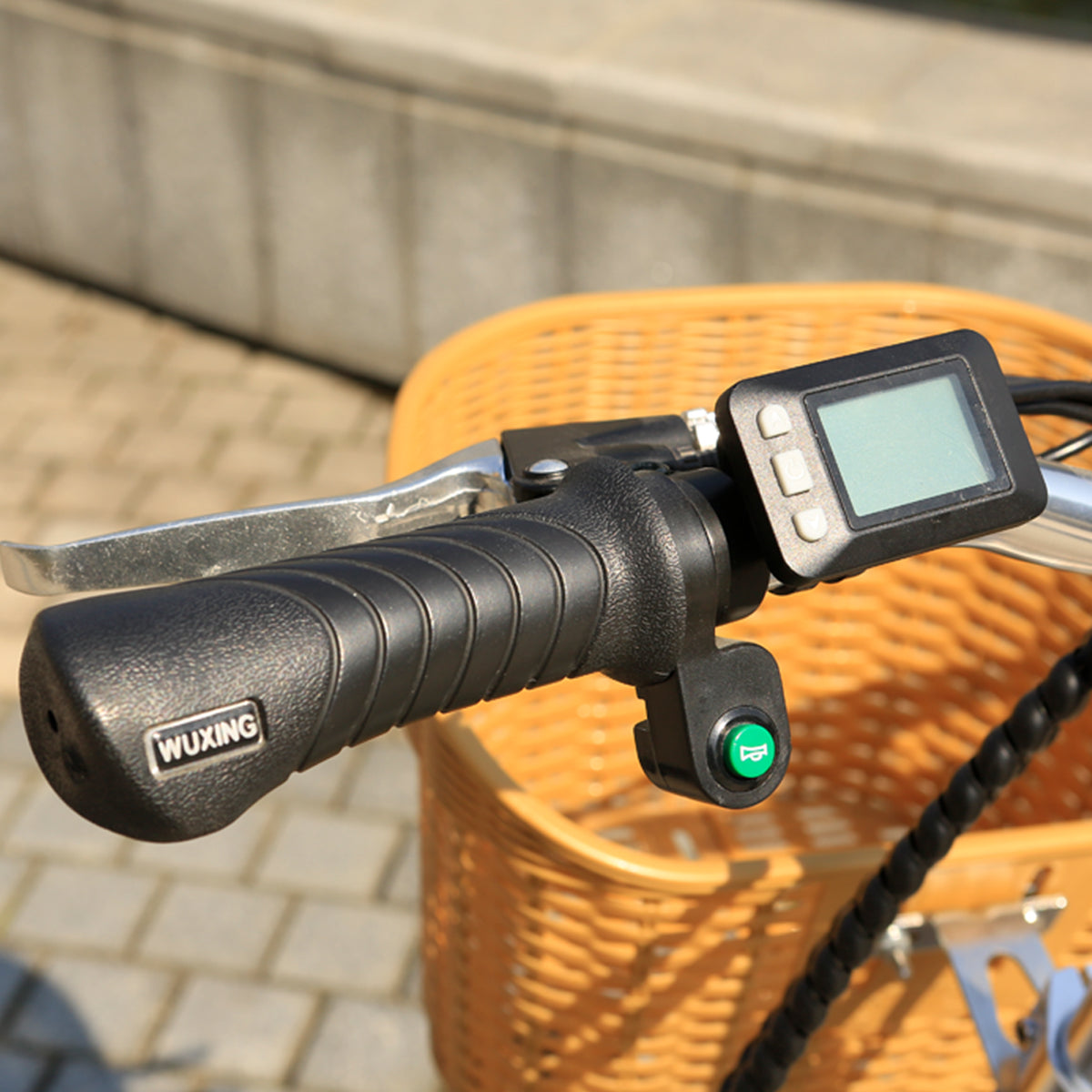 NAKTO Elegance Electric Bike - image 3