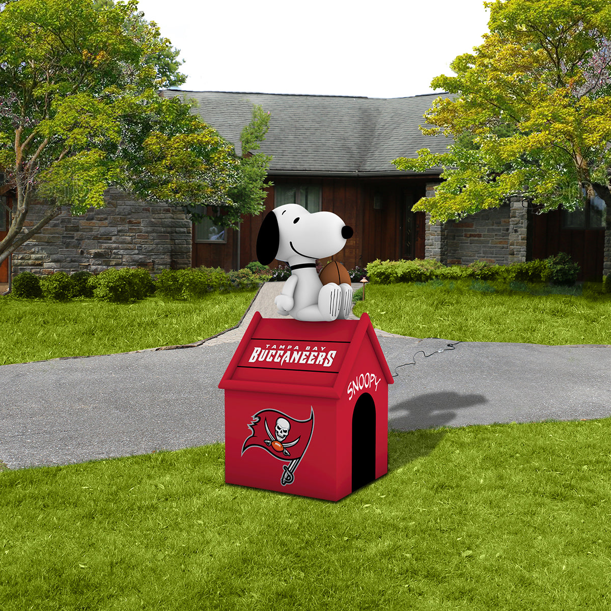 NFL Inflatable Snoopy™ Doghouse - image 116