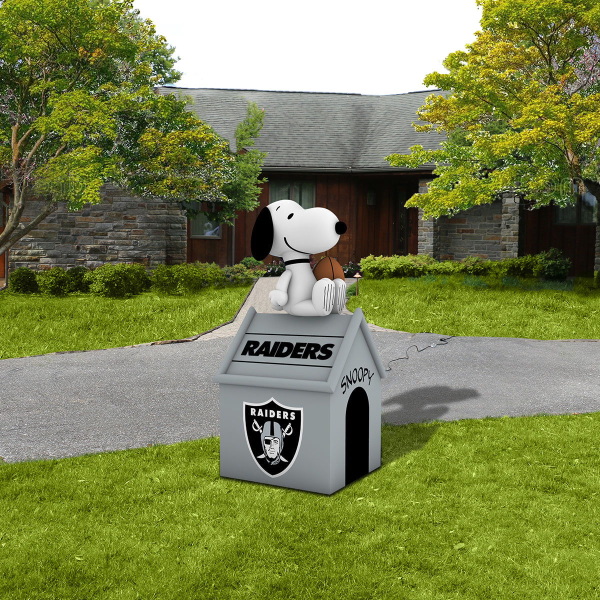 NFL Inflatable Snoopy™ Doghouse - image 75
