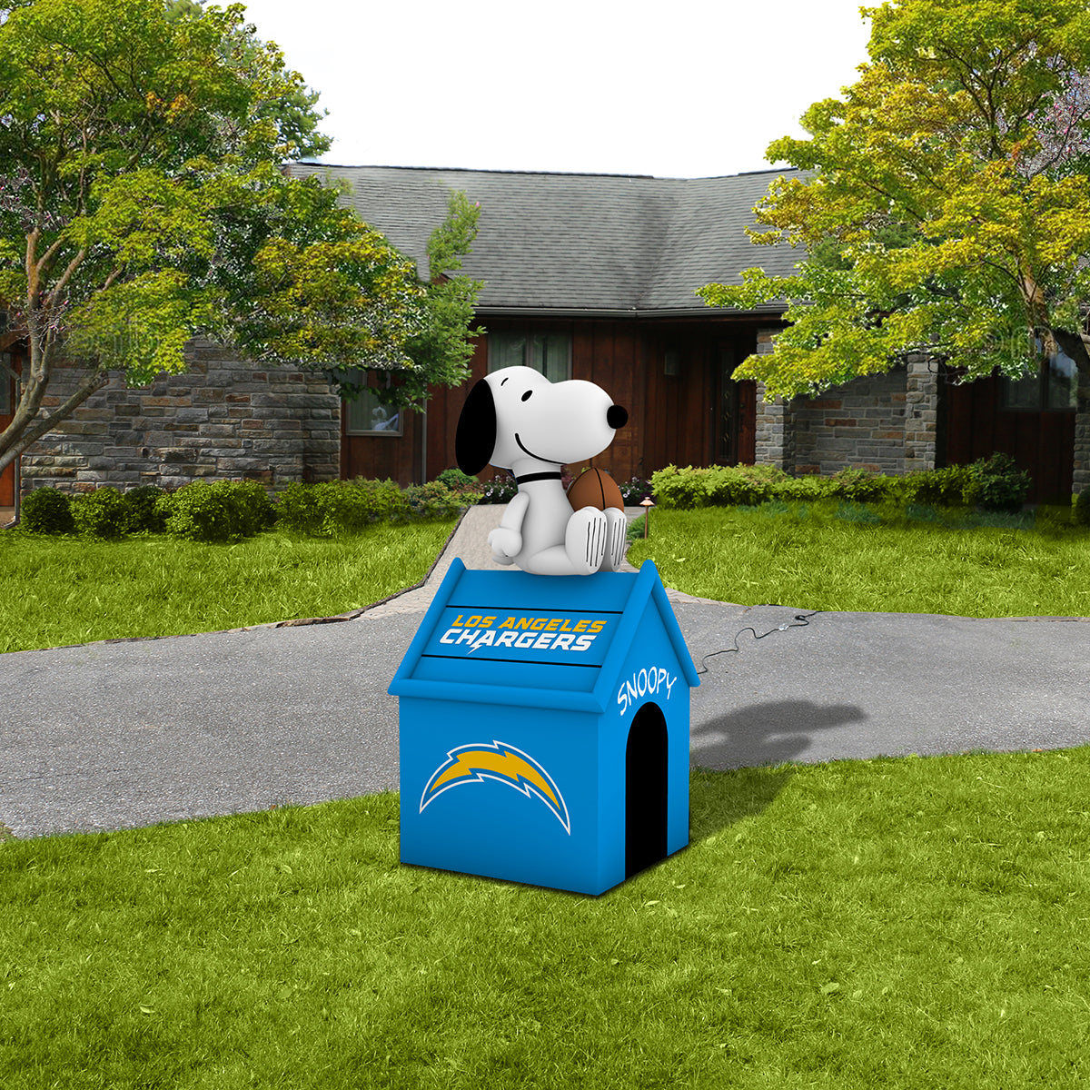 NFL Inflatable Snoopy™ Doghouse - image 68