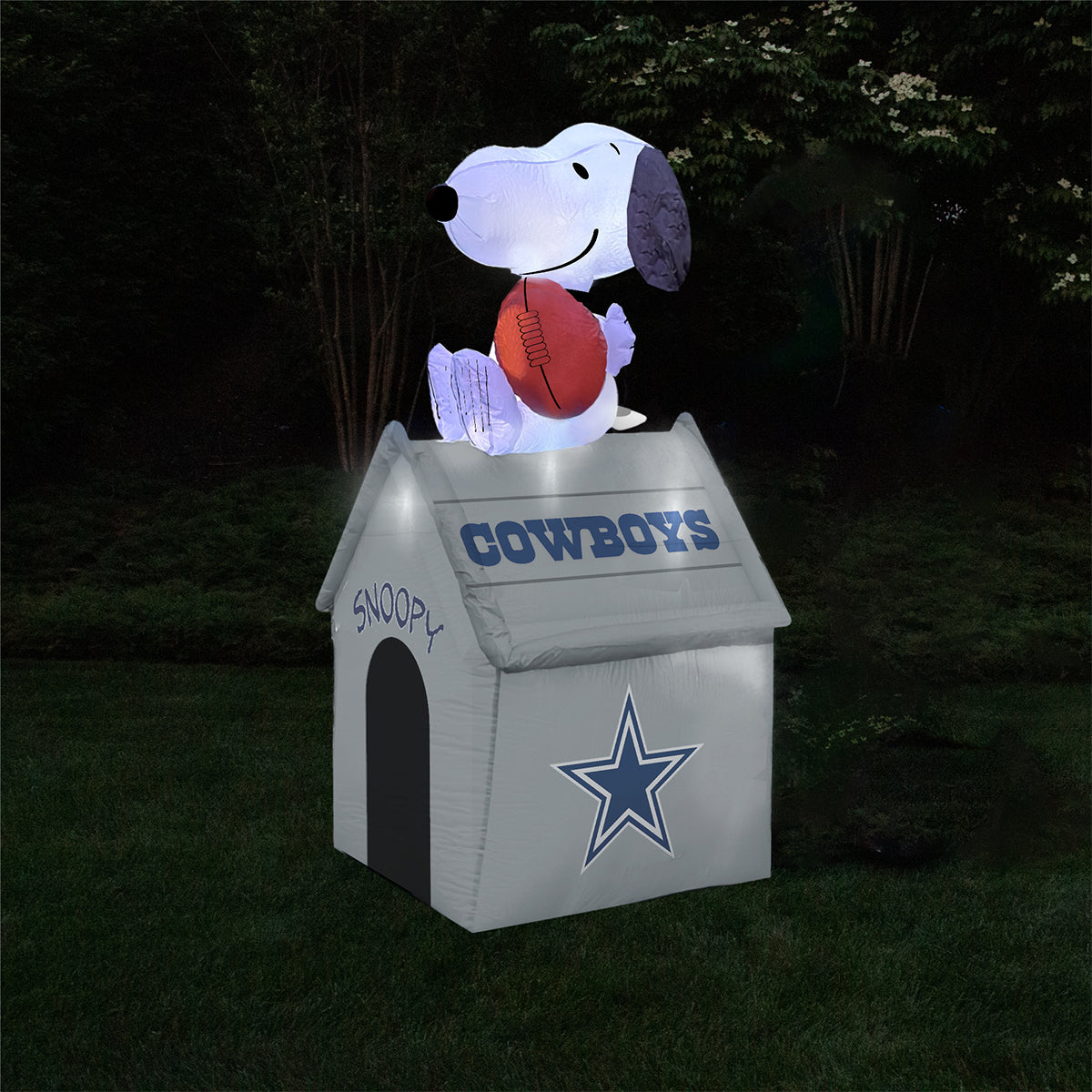 NFL Inflatable Snoopy™ Doghouse - image 36