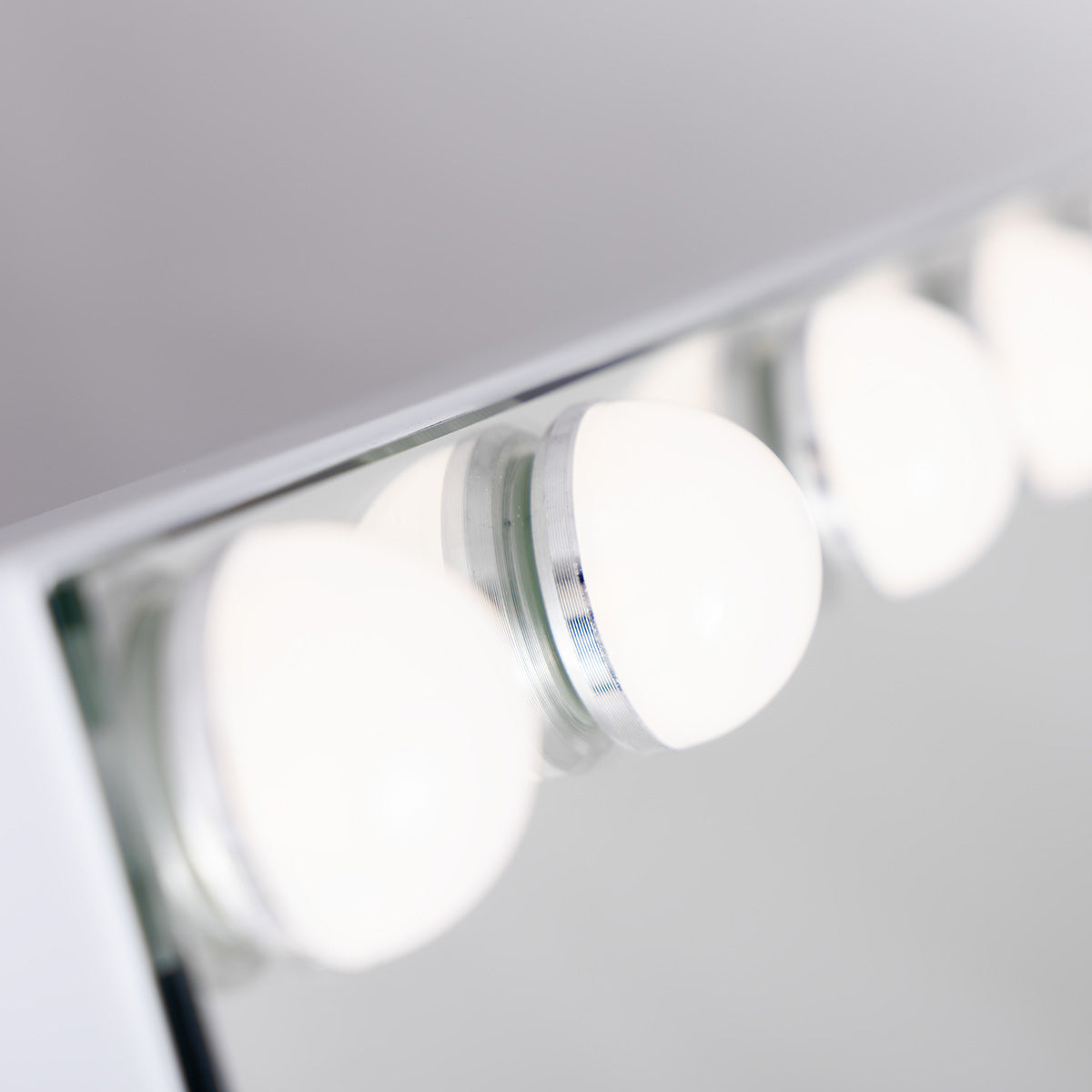 LED Hollywood Vanity Makeup Mirror - image 23