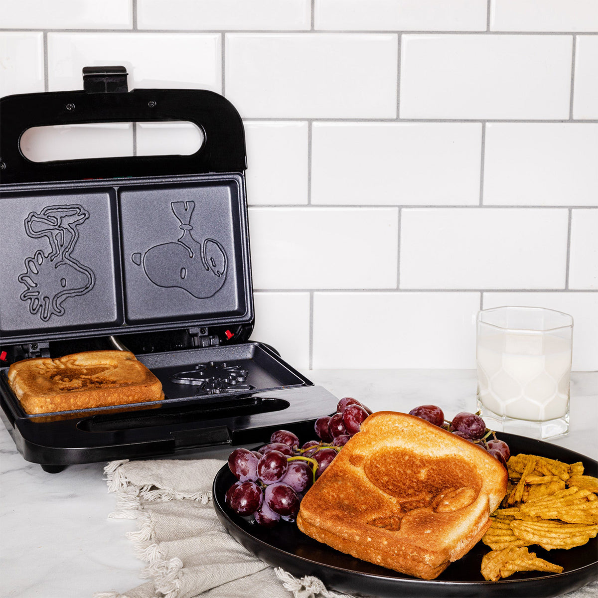 Peanuts Snoopy Grilled Cheese Sandwich Maker - image 5