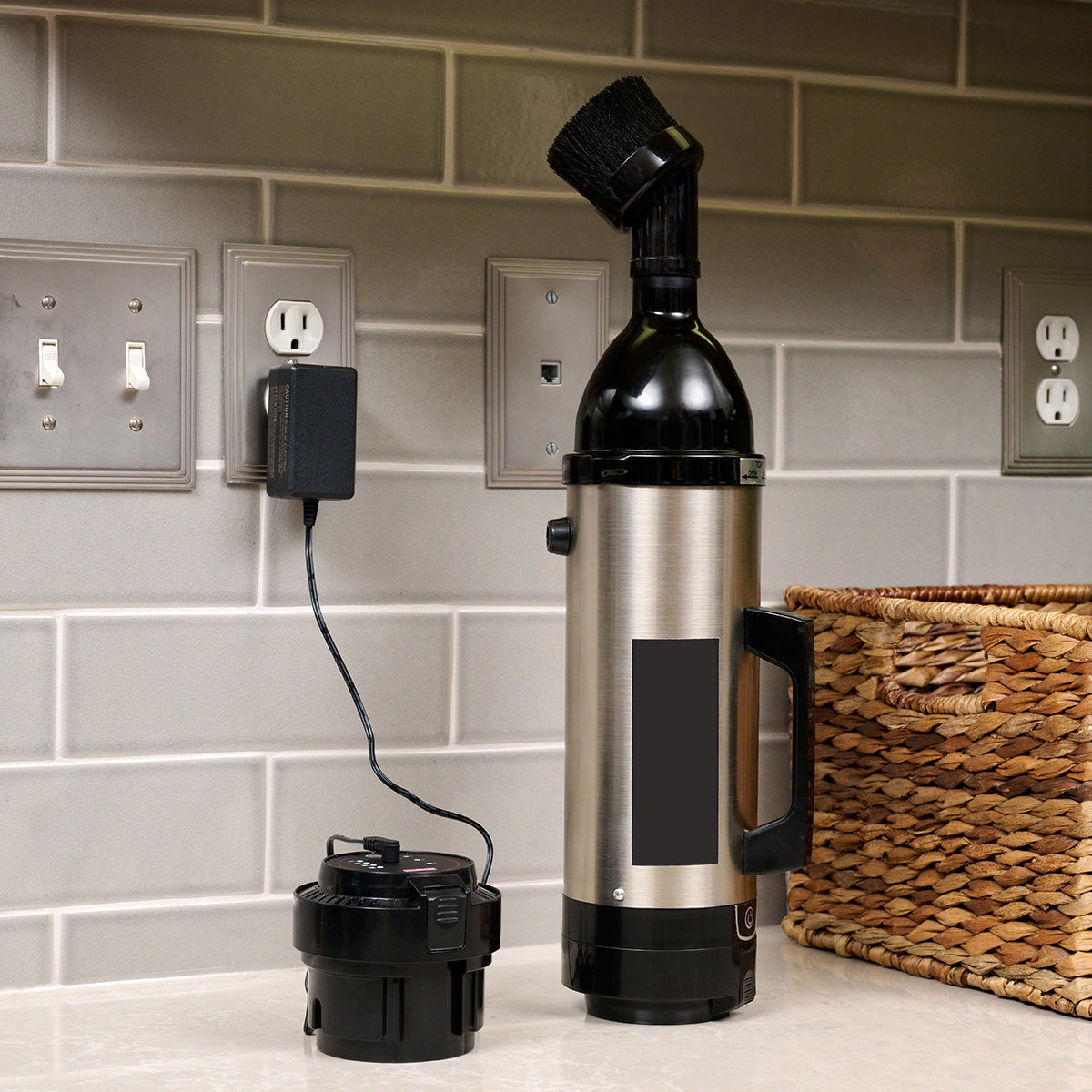 Professional Cordless Utility Vacuum - image 15