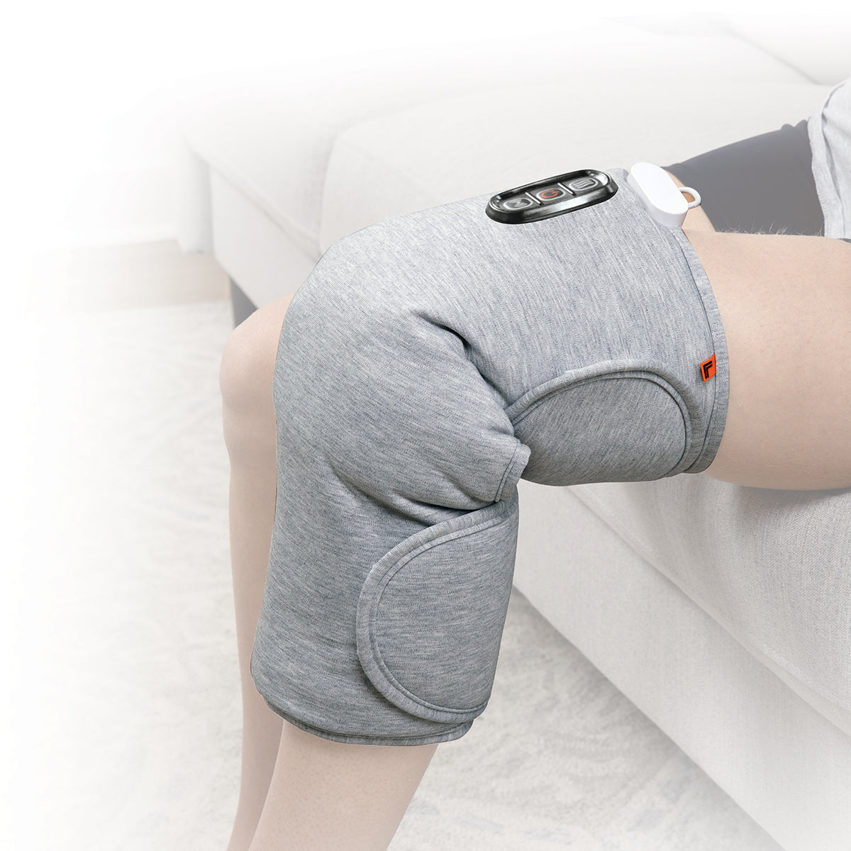 Calming Heat™ Charcoal + Copper Infused Massaging Knee Wrap by Sharper Image - image 7
