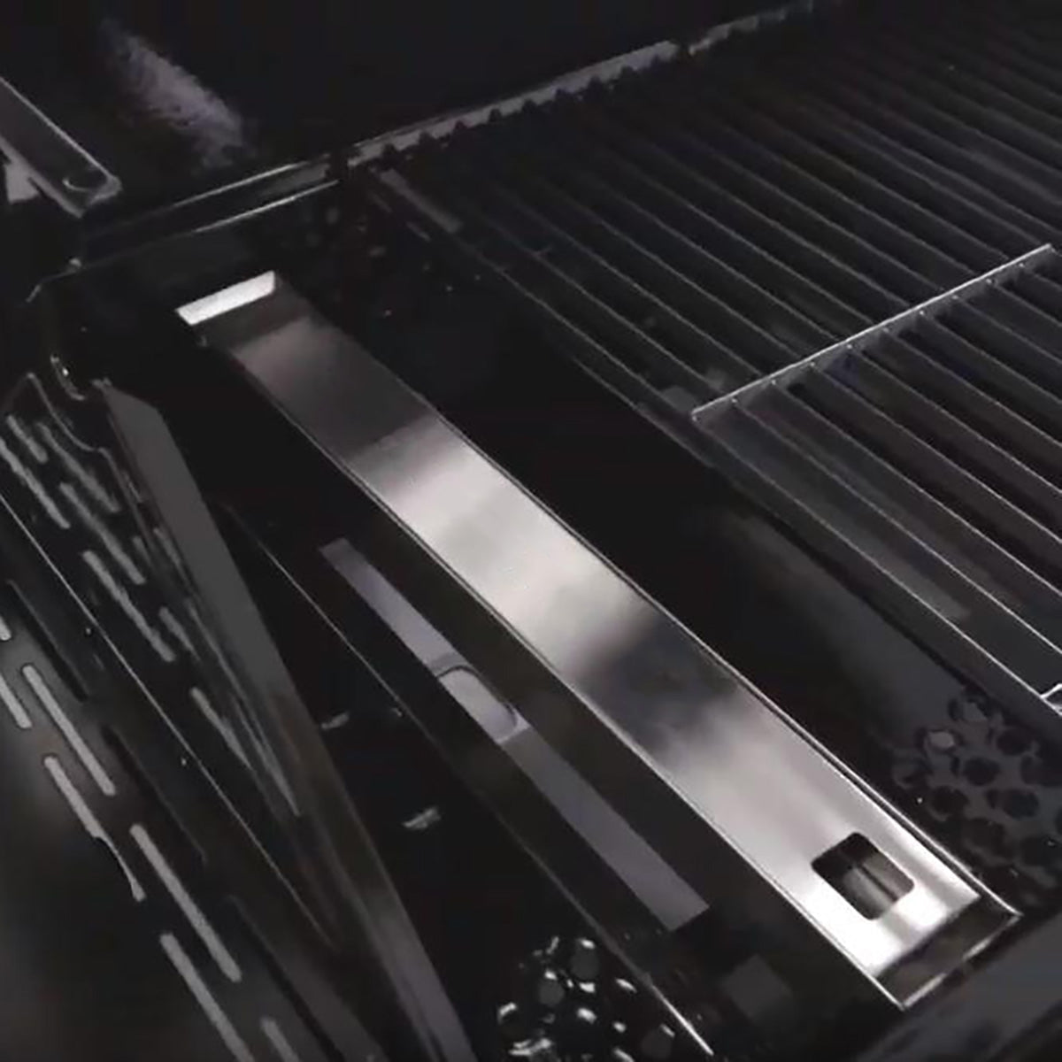 Stainless Steel Smokerbox for Smart Grills - image 4