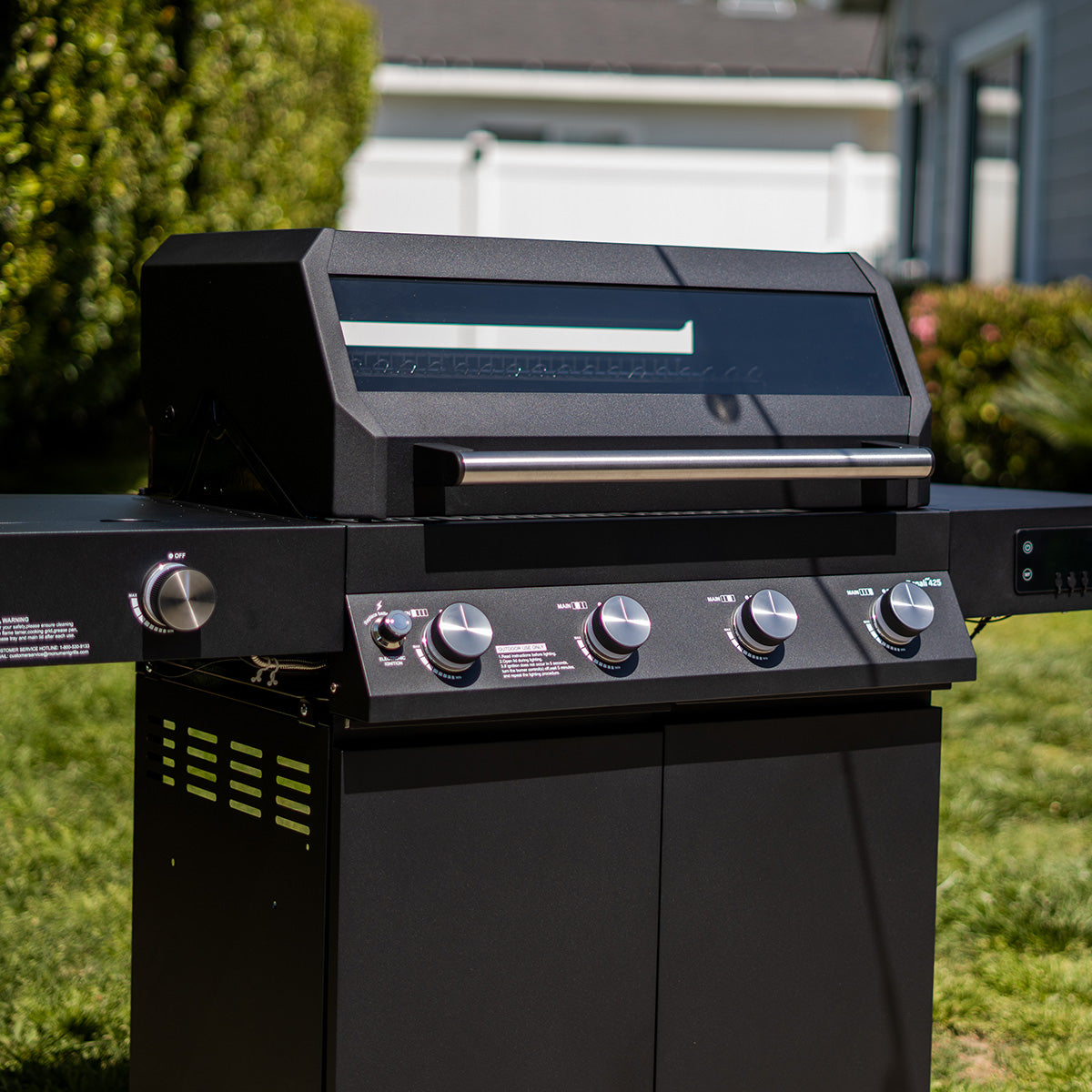 510 sq. in. Smart Grill with Clearview Lid - image 18