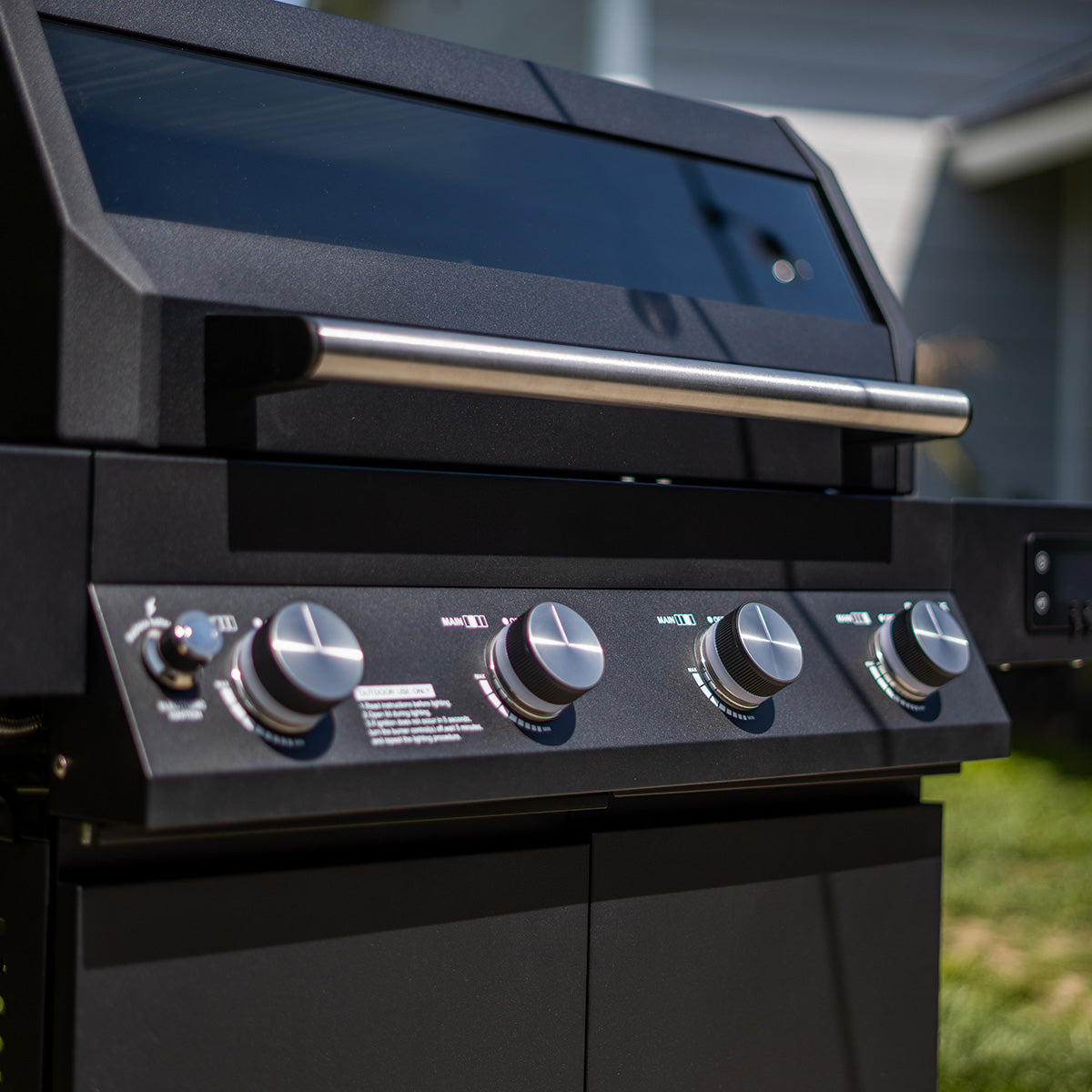 510 sq. in. Smart Grill with Clearview Lid - image 19