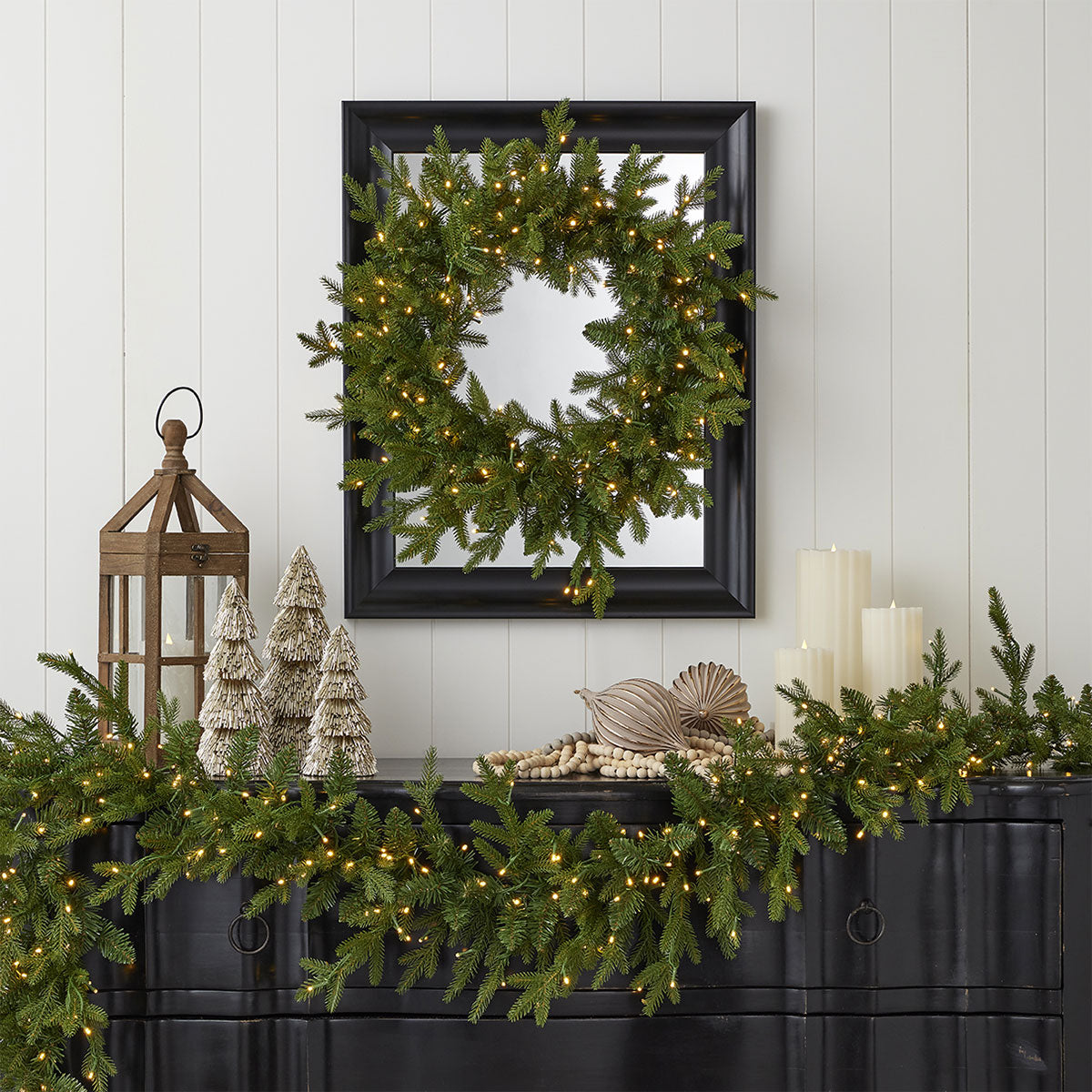 24'' Pine Christmas Wreath - image 4