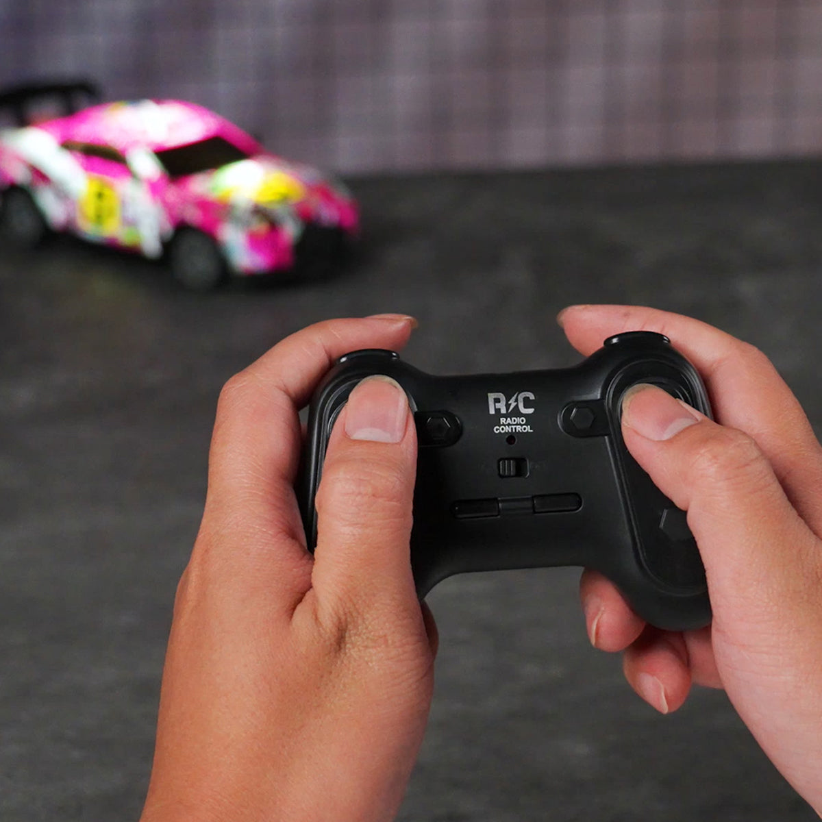 RC Racing Car - image 4