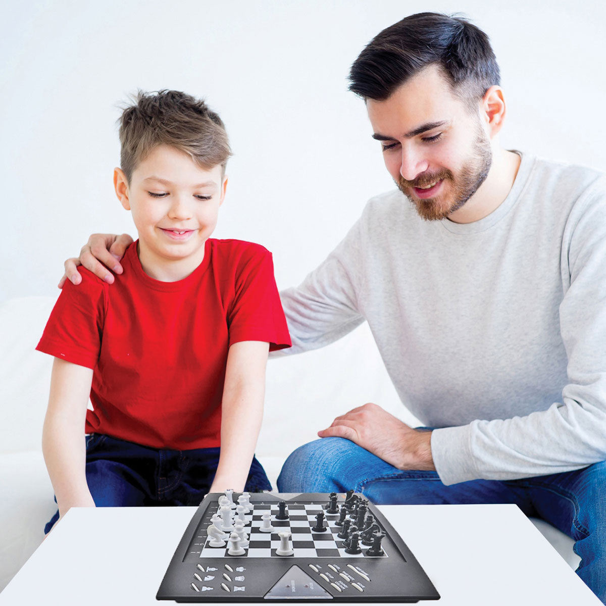 Electronic Chess Game - image 3