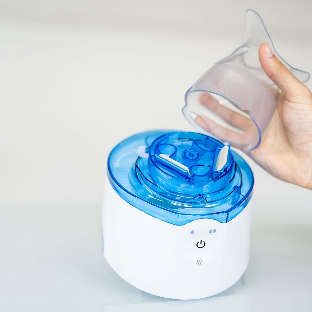 2 in 1 Warm Mist Humidifier & Inhaler - image 3