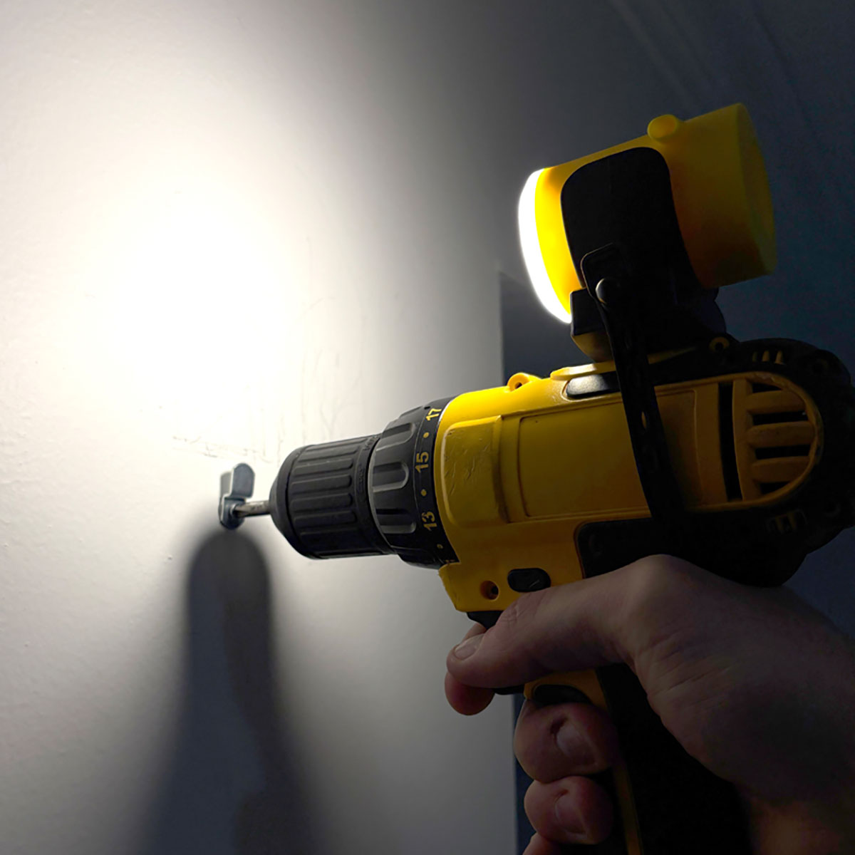 Attachable Dust Blower and Work Light - image 3