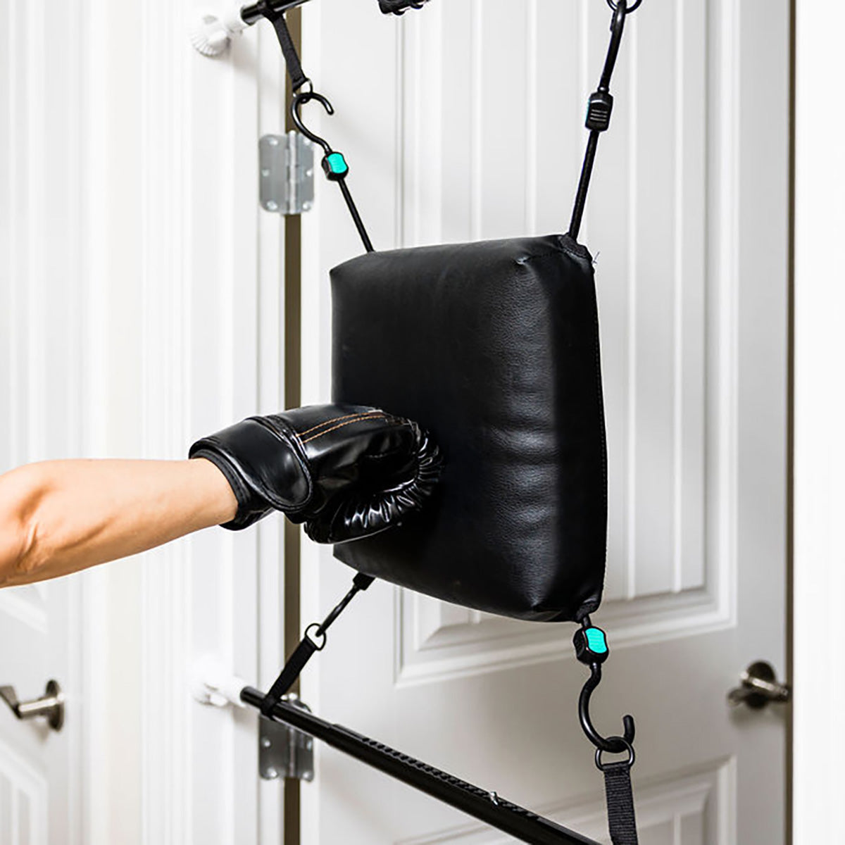 Doorway Punch Bag with Performance Tracking - image 4