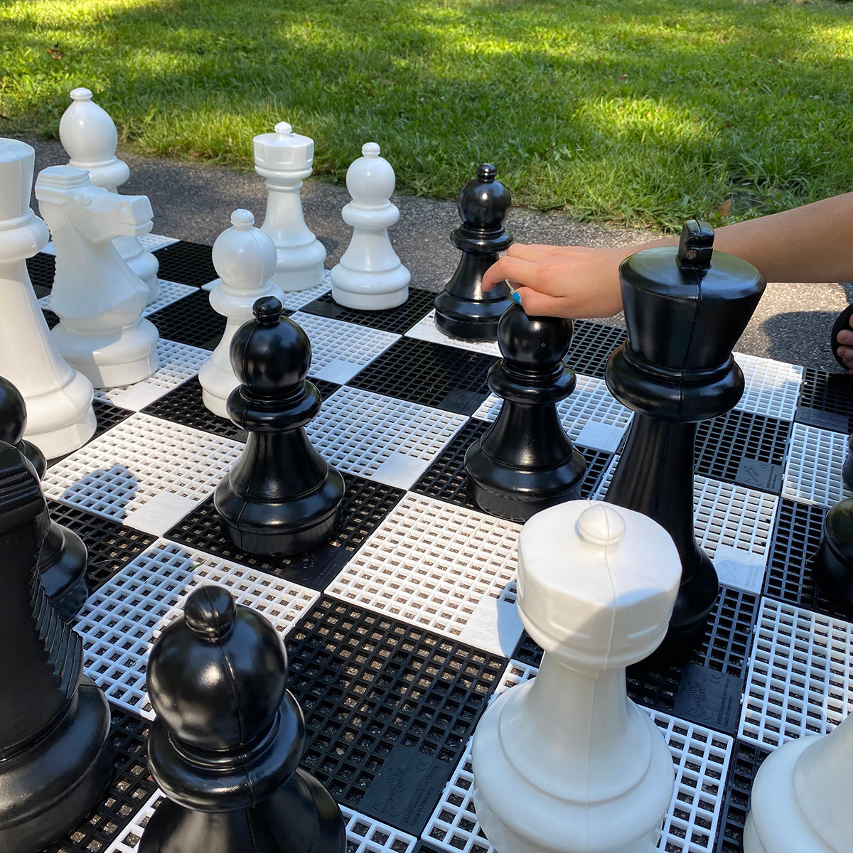 Giant Chess Pieces for Giant Game Board - image 2