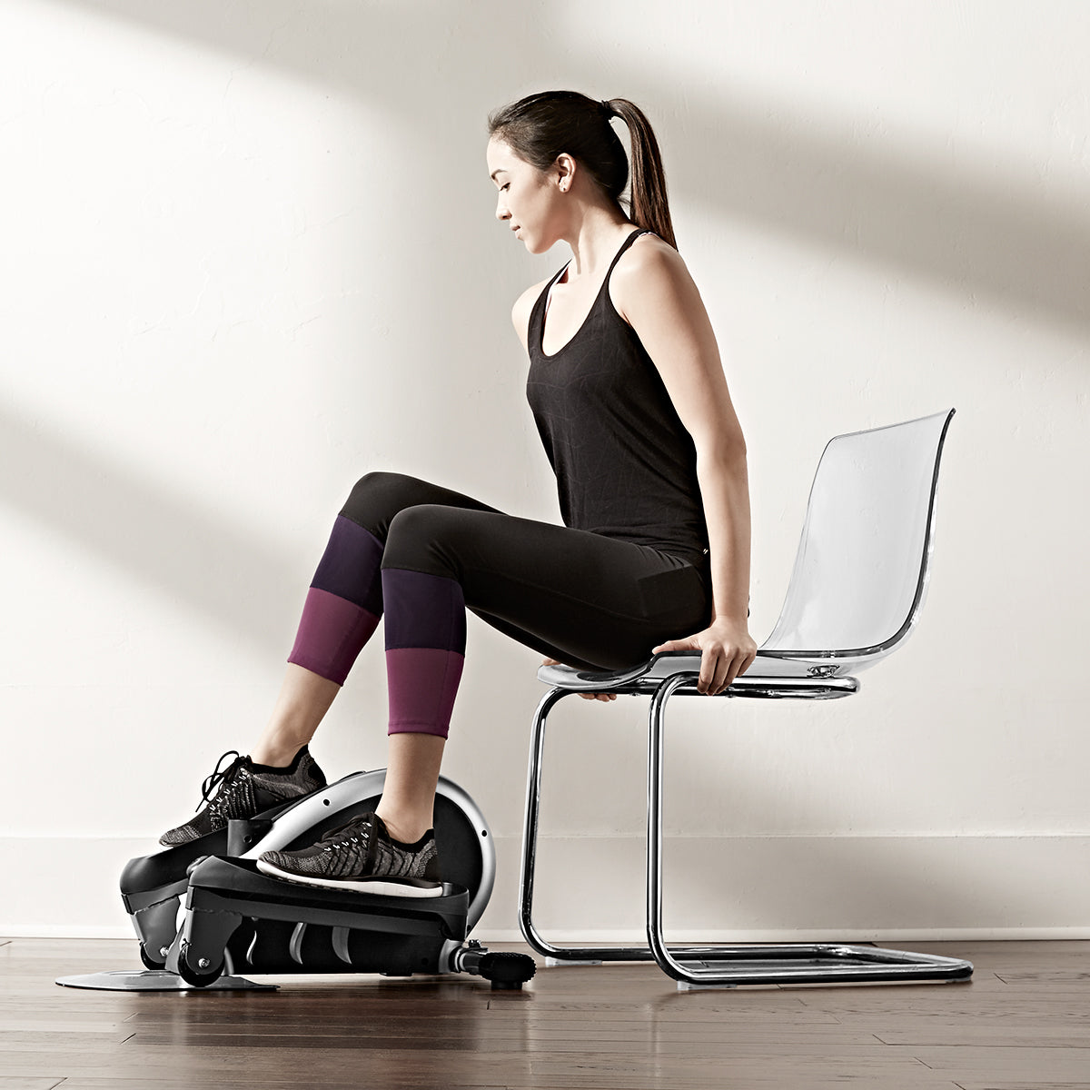 Compact Elliptical Trainer - image 2
