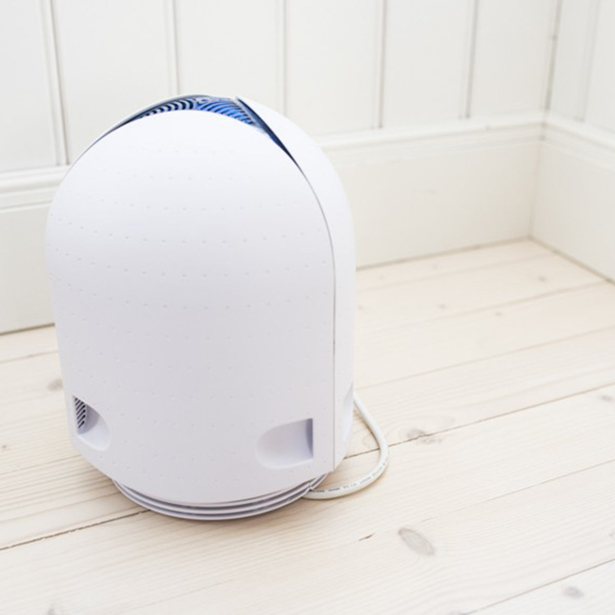 Airfree P1000 Filterless Silent Air Purifier (450 Sq. Ft.) - image 7