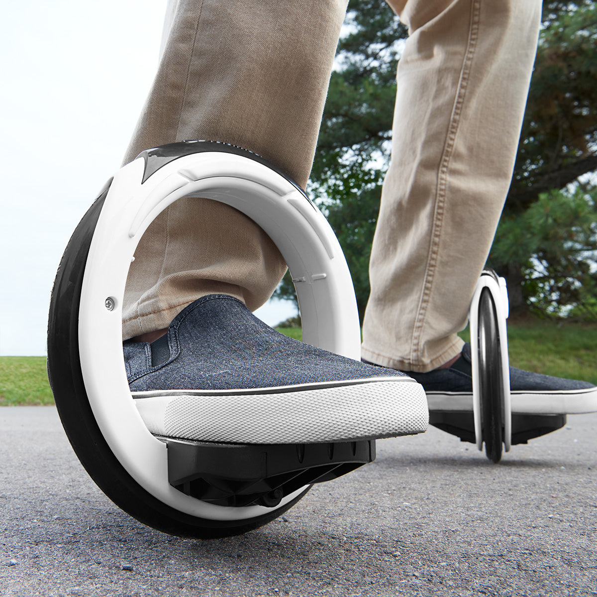 Boardless Skateboard by Sharper Image - image 3