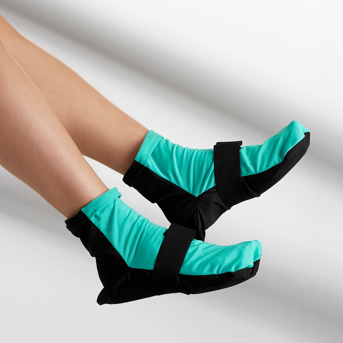 Hot and Cold Pain Relieving Gel Socks by Sharper Image