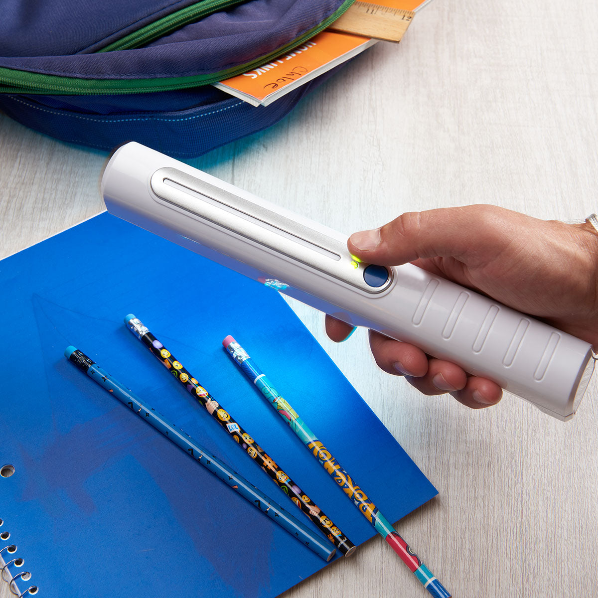 Travel UV Sanitizing Wand by Sharper Image - image 18
