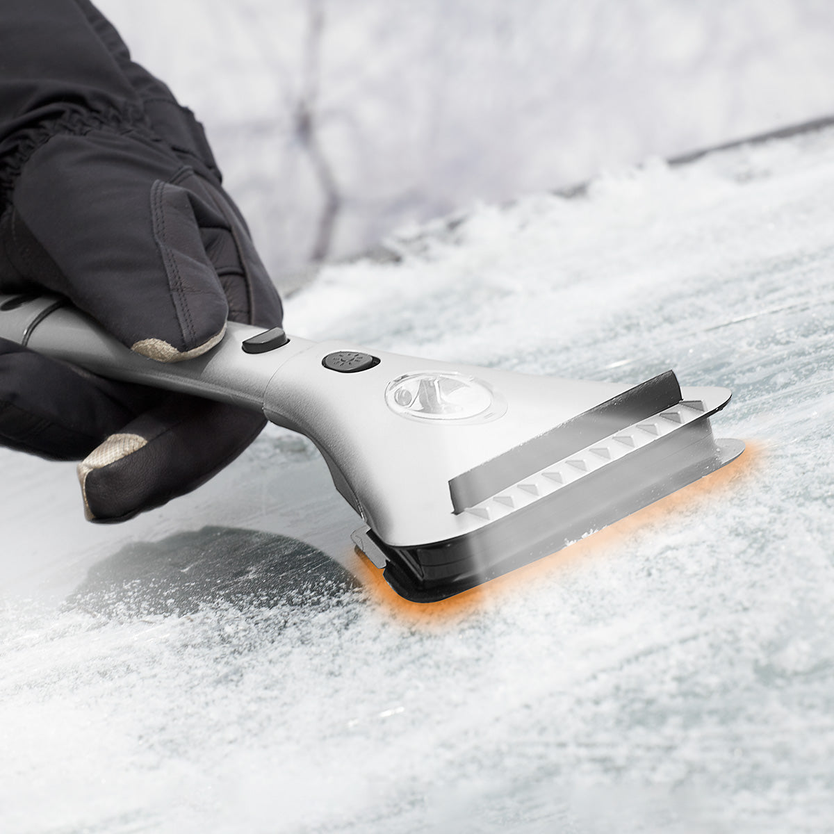 Heated Ice Scraper by Sharper Image - image 3
