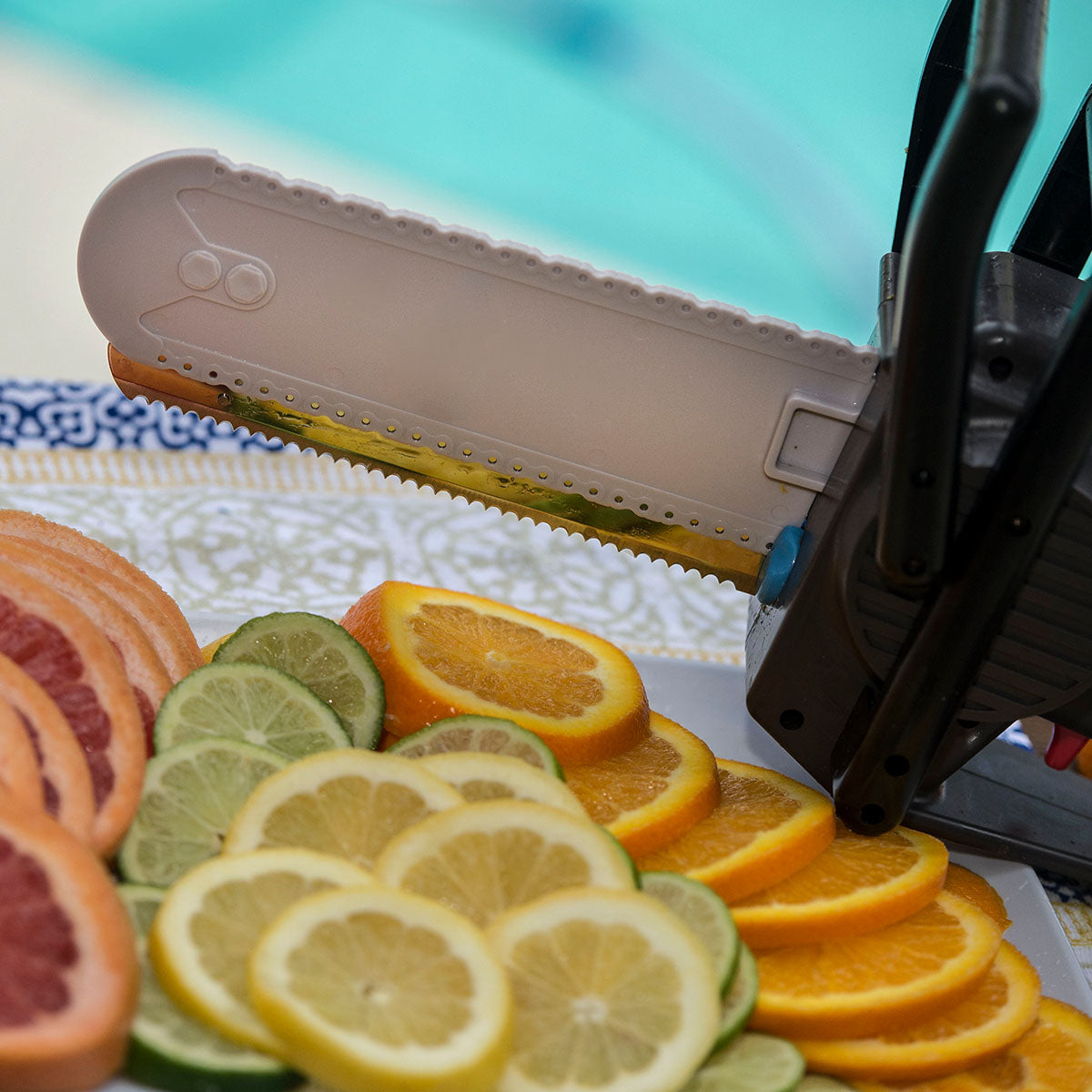 Mighty Carving Knife - image 15