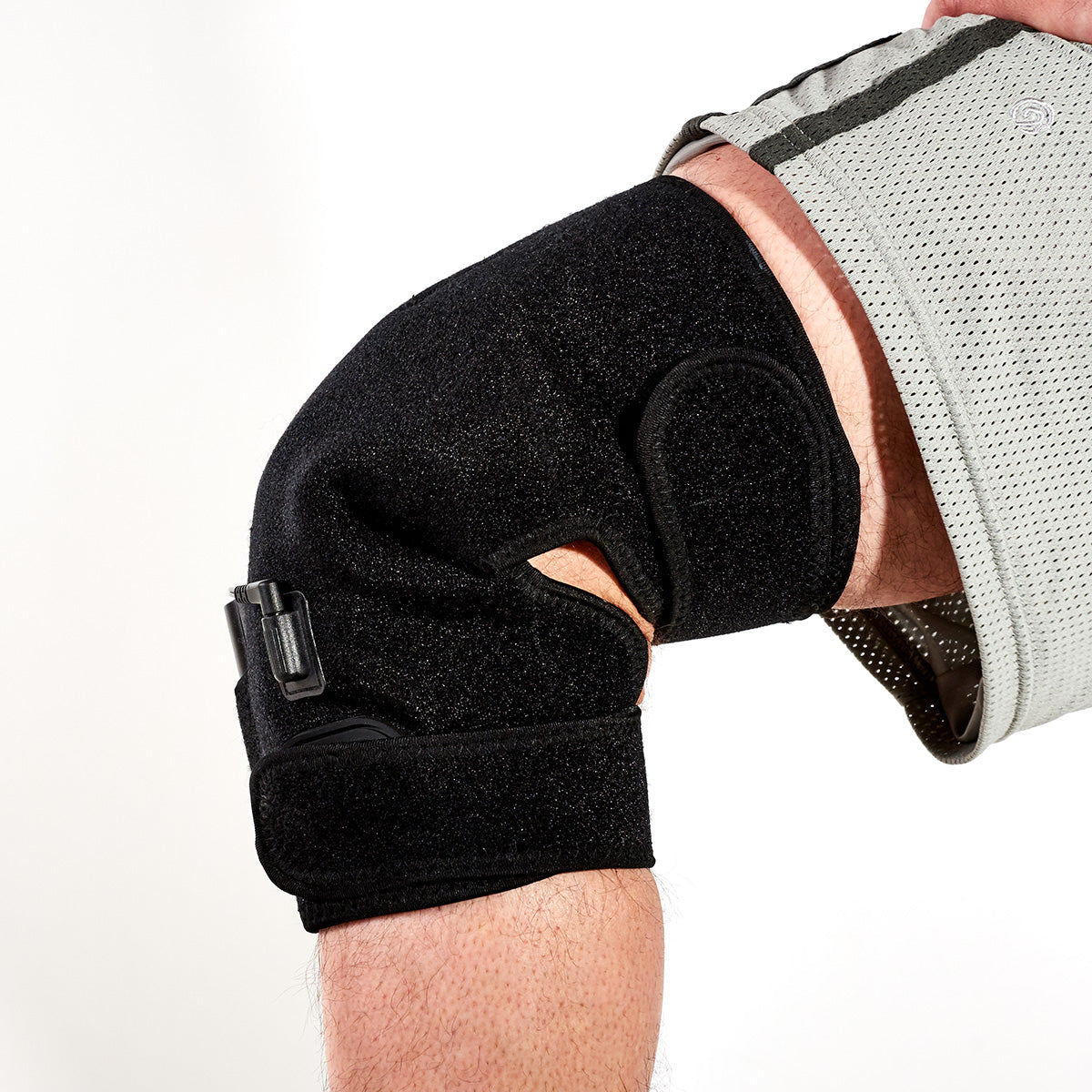 Cordless Knee Heat Therapy Wrap by Sharper Image