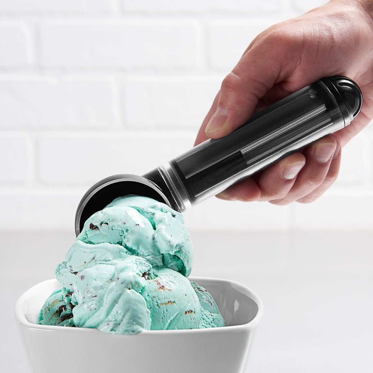 Thermal Ice Cream Scooper